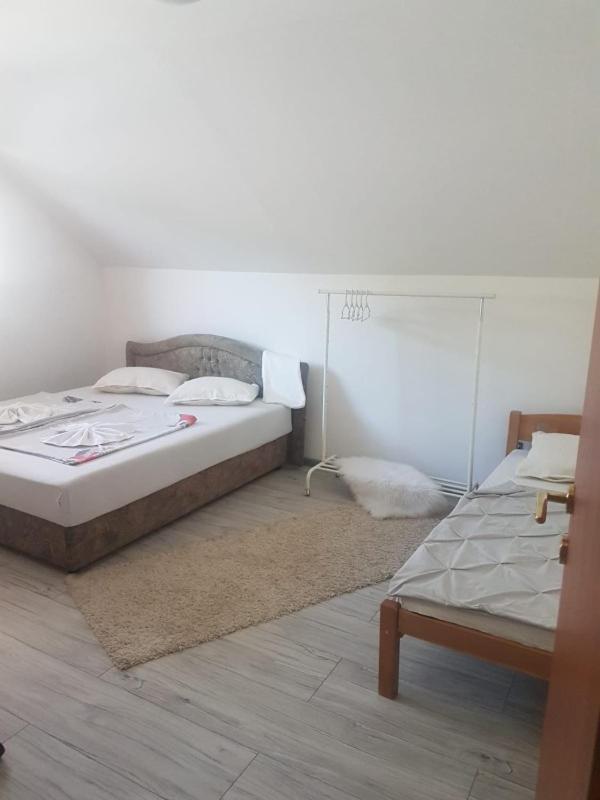 Apartman Salus 图兹拉 外观 照片