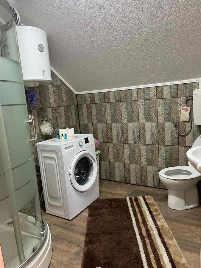 Apartman Salus 图兹拉 外观 照片